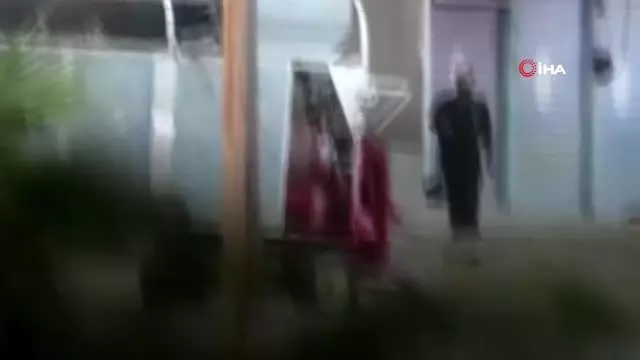 - Resulayn'daki teröristlerin geri çekilme anları - Resulayn'daki teröristlerin geri çekilme anları