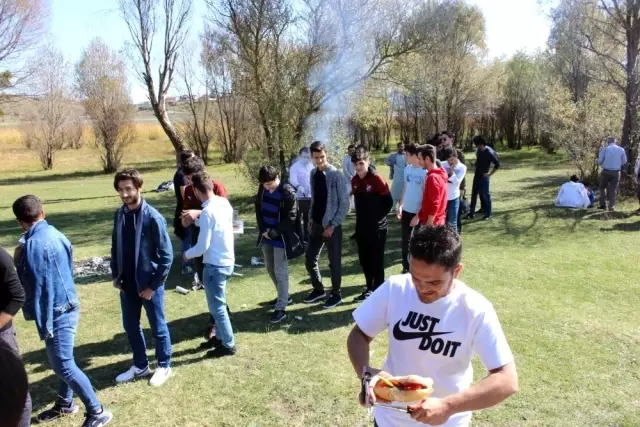 Sıla Öğrenci Yurdu, tanıtım gezilerine devam ediyor Sıla Öğrenci Yurdu, tanıtım gezilerine devam ediyor