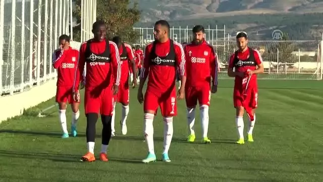 Sivasspor'da Galatasaray maçı hazırlıkları - SİVAS Sivasspor'da Galatasaray maçı hazırlıkları - SİVAS