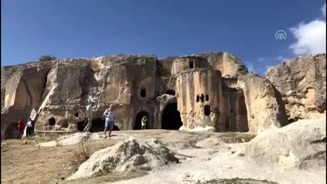 Sosyal medya fenomenleri Frigya'yı tanıttı - AFYONKARAHİSAR Sosyal medya fenomenleri Frigya'yı tanıttı - AFYONKARAHİSAR