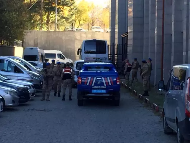 Tarihin en büyük uyuşturucu operasyonu zanlıları hakim karşısına çıkarıldı Tarihin en büyük uyuşturucu operasyonu zanlıları hakim karşısına çıkarıldı