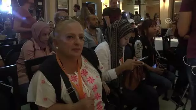 Tunus'un yeni cumhurbaşkanı Kays Said oldu (1) Tunus'un yeni cumhurbaşkanı Kays Said oldu (1)