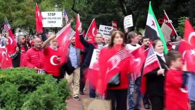 - Türklerden Beyaz Saray önünde Barış Pınarı Harekatı'na destek gösterisi - Türklerden Beyaz Saray önünde Barış Pınarı Harekatı'na destek gösterisi