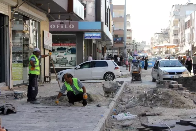 Yıllarca terörle anılan 'Pazar Sokağı' cazibe merkezi oluyor Yıllarca terörle anılan 'Pazar Sokağı' cazibe merkezi oluyor