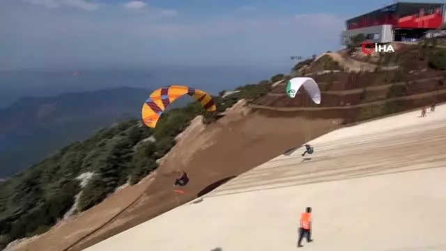 20. Uluslararası Ölüdeniz Hava Oyunları Festivali başladı 20. Uluslararası Ölüdeniz Hava Oyunları Festivali başladı