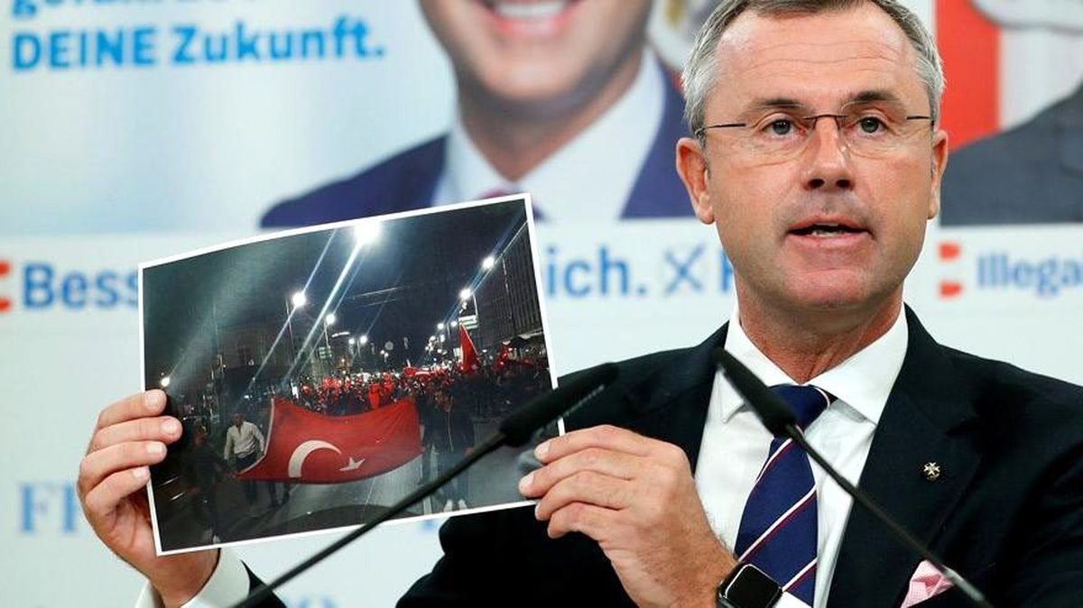 Avusturya'da aşırı sağcı siyasetçi, 'Türklere vatandaşlık verilmemeli' çağrısında bulundu