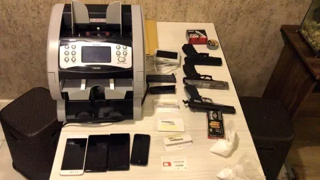 Bursa polisinden 20 milyon dolarlık 'Man in the middle attack' operasyonu Bursa polisinden 20 milyon dolarlık 'Man in the middle attack' operasyonu