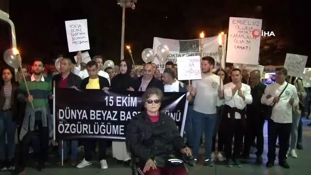 Görme engellilerden 'Beyaz Baston' kullanımına ilişkin kanun talebi
