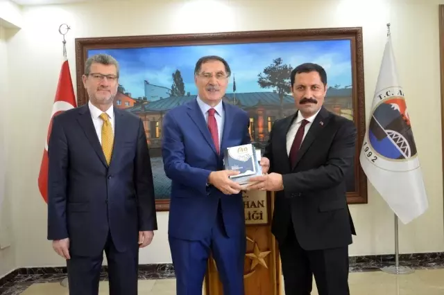 Kamu Başdenetçisi Şeref Malkoç, Ardahan Valisi Mustafa Masatlı'yı ziyaret etti Kamu Başdenetçisi Şeref Malkoç, Ardahan Valisi Mustafa Masatlı'yı ziyaret etti