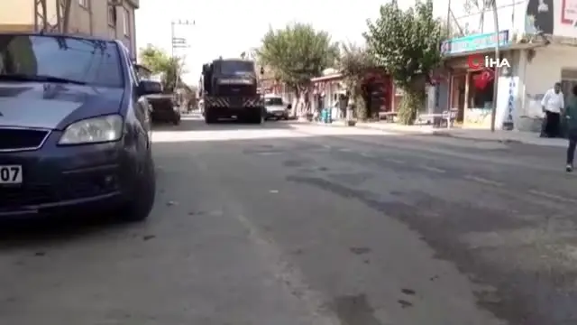 Kilis'ten Şanlıurfa sınırına sevkıyat Kilis'ten Şanlıurfa sınırına sevkıyat