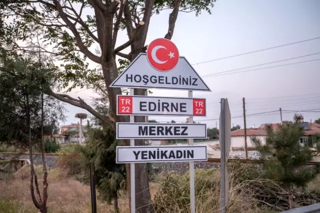Köylere yeni kimlik panosu