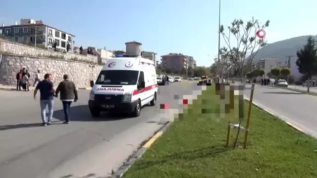 Manisa'daki kazada anne ile 8 aylık kızı hayatını kaybetti Manisa'daki kazada anne ile 8 aylık kızı hayatını kaybetti