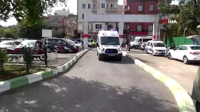 Münbiç'te yaralanan askerlere hastanede ziyaret Münbiç'te yaralanan askerlere hastanede ziyaret