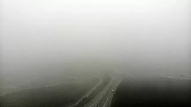 (Özel) İstanbullular güne sis ile uyandı (Özel) İstanbullular güne sis ile uyandı