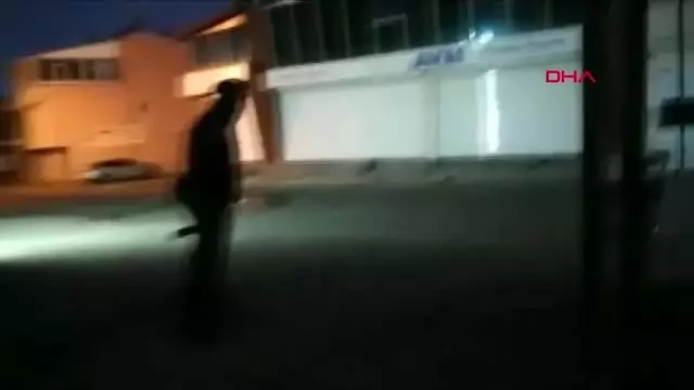 Van erciş ilçe belediye başkanı yıldız çetin gözaltına alındı Van erciş ilçe belediye başkanı yıldız çetin gözaltına alındı