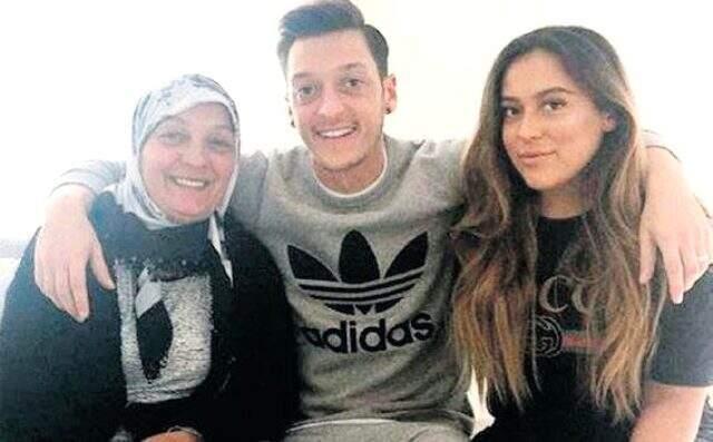 Annesine söz veren Mesut Özil Fenerbahçe yolunda