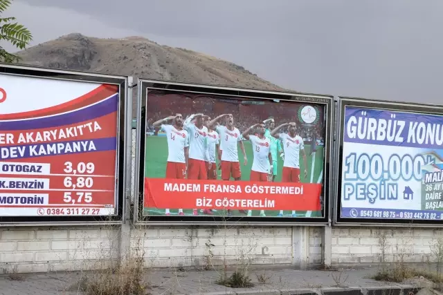 Asker selamı, şimdi ise Nevşehir sokaklarında Asker selamı, şimdi ise Nevşehir sokaklarında