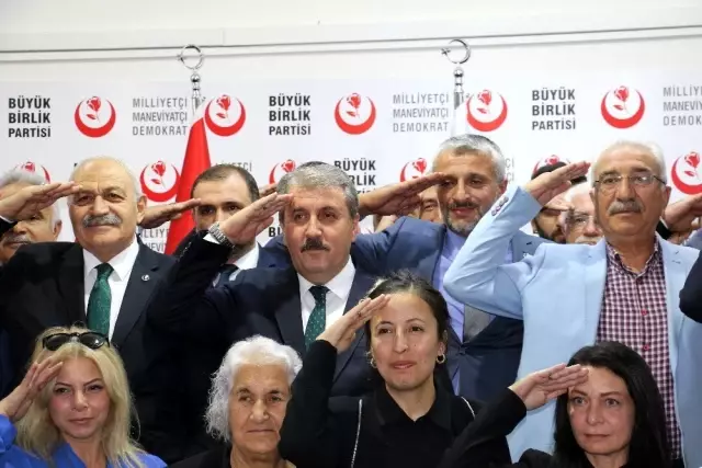 BBP Genel Başkanı Destici: 'O artık bizim gözümüzde Kuzey Kıbrıs Türk Cumhuriyeti Cumhurbaşkanı... BBP Genel Başkanı Destici: 'O artık bizim gözümüzde Kuzey Kıbrıs Türk Cumhuriyeti Cumhurbaşkanı...