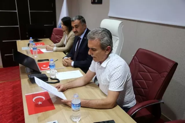 Develi Belediye Meclisinden barış pınarı harekâtına tam destek Develi Belediye Meclisinden barış pınarı harekâtına tam destek