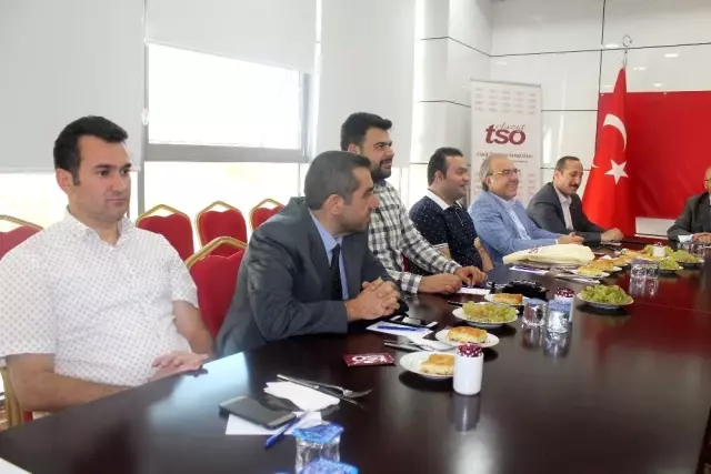 Elazığ'da STK'lardan Barış Pınarı Harekatına destek Elazığ'da STK'lardan Barış Pınarı Harekatına destek