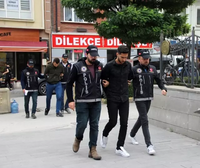 Eskişehir'de uyuşturucu operasyonu Eskişehir'de uyuşturucu operasyonu