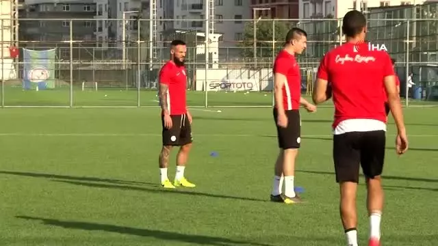 İsmail Kartal: