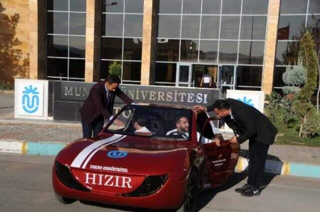 Munzur Üniversitesi'nde üretilen otomobil, 1 lirayla 100 km yol katediyor