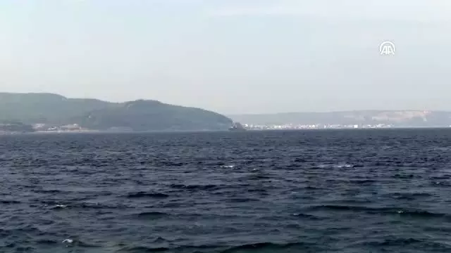 Rus askeri gemileri Çanakkale Boğazı'ndan geçti Rus askeri gemileri Çanakkale Boğazı'ndan geçti