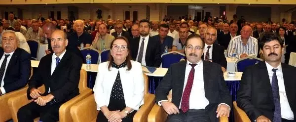 Bakan Pekcan: Bu dinamik ekonomiyle Avrupa'da da dünyada da lokomotif oluruz