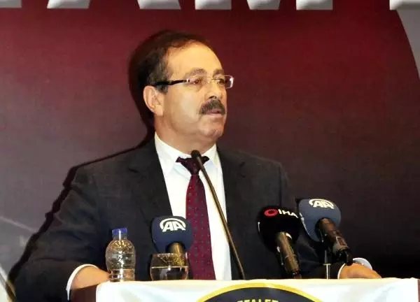 Bakan Pekcan: Bu dinamik ekonomiyle Avrupa'da da dünyada da lokomotif oluruz Bakan Pekcan: Bu dinamik ekonomiyle Avrupa'da da dünyada da lokomotif oluruz