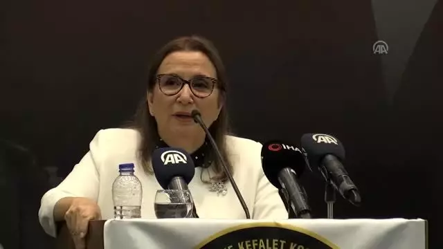 Bakan Pekcan'dan Esnaf ve Sanatkarlar Bilgi Sistemi açıklaması Bakan Pekcan'dan Esnaf ve Sanatkarlar Bilgi Sistemi açıklaması