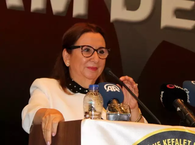 Bakan Pekcan'dan esnafa müjdeler Bakan Pekcan'dan esnafa müjdeler