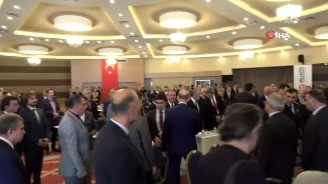 Bakan Soylu'dan asker selamı soruşturmasına tepki Bakan Soylu'dan asker selamı soruşturmasına tepki