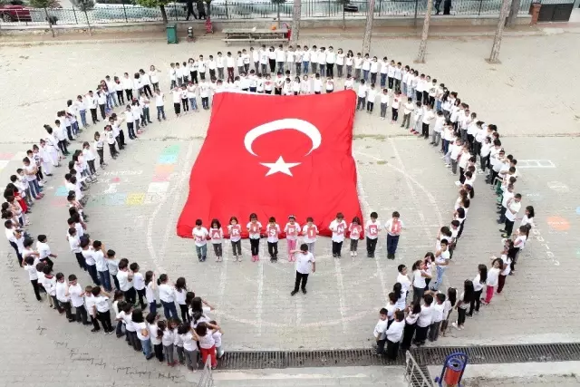Barış Pınarı Harekatına katılan Mehmetçiğe cevizli destek Barış Pınarı Harekatına katılan Mehmetçiğe cevizli destek