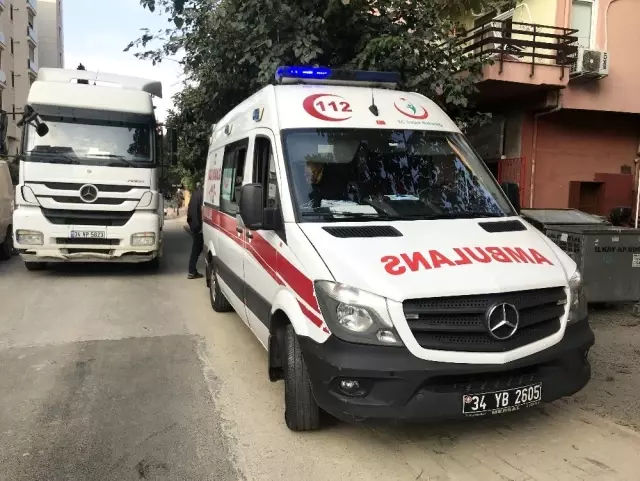 Emekli subay evinde ölü bulundu Emekli subay evinde ölü bulundu