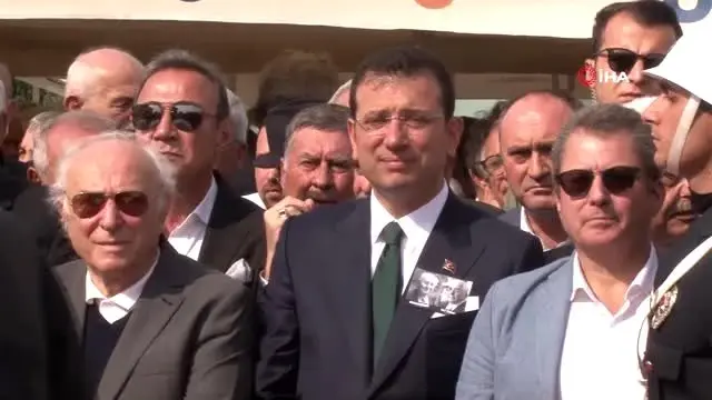 Eski bakanlar Ali Topuz ve Orhan Birgit son yolculuklarına uğurlandı Eski bakanlar Ali Topuz ve Orhan Birgit son yolculuklarına uğurlandı