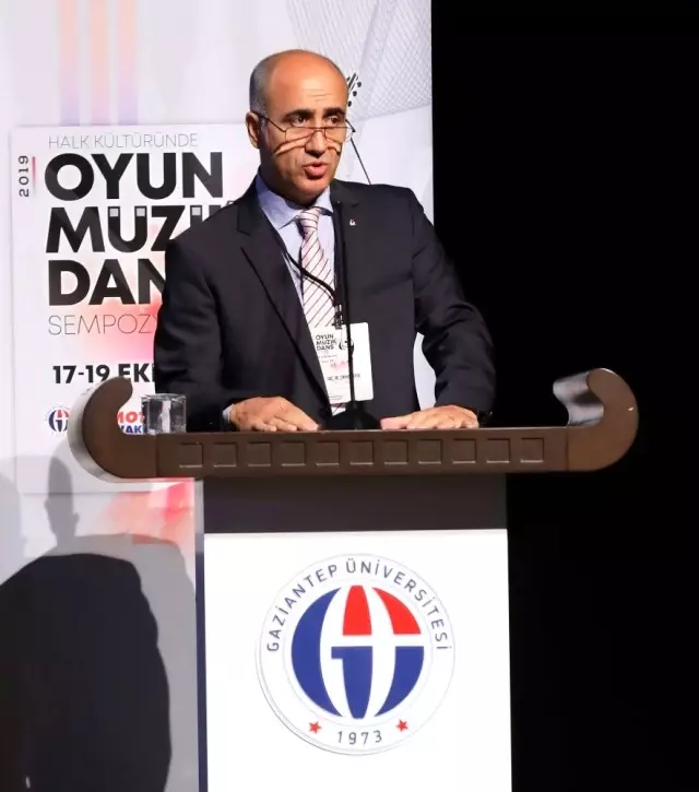 GAÜN'de Halk Kültüründe Oyun Müzik Dans Sempozyumu GAÜN'de Halk Kültüründe Oyun Müzik Dans Sempozyumu