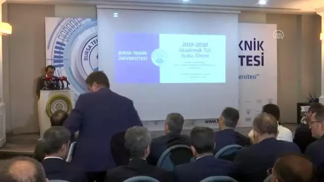 'Gençlerimizin hayaller kurmasından yanayız' 'Gençlerimizin hayaller kurmasından yanayız'