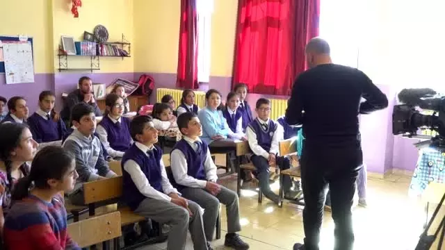 Haber kameramanlarının