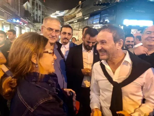 Hürser Tekinoktay, Çarşı'ya indi Hürser Tekinoktay, Çarşı'ya indi