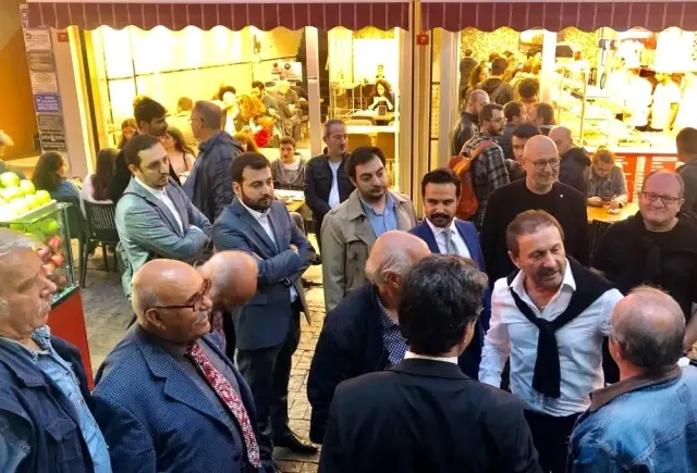 Hürser Tekinoktay, Çarşı'ya indi Hürser Tekinoktay, Çarşı'ya indi