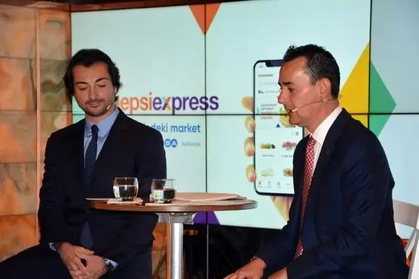 İki devden 'süpermarket'te iş birliği: Taze gıda online servis edilecek İki devden 'süpermarket'te iş birliği: Taze gıda online servis edilecek