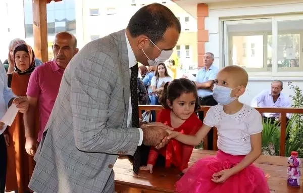 Lösemi hastası Fatma Naz için 'Donör ol, umut ol' kampanyası Lösemi hastası Fatma Naz için 'Donör ol, umut ol' kampanyası