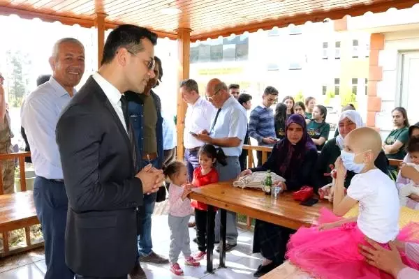 Lösemi hastası Fatma Naz için 'Donör ol, umut ol' kampanyası Lösemi hastası Fatma Naz için 'Donör ol, umut ol' kampanyası