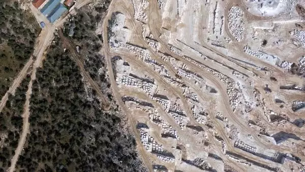 Mermer ocakları, habitattaki yaban hayvanlarını da yok ediyor Mermer ocakları, habitattaki yaban hayvanlarını da yok ediyor