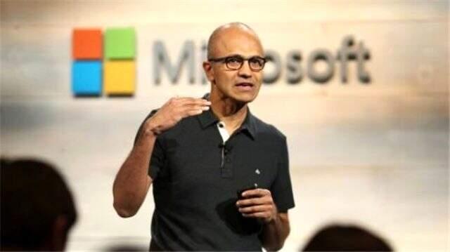 Microsoft'un CEO'su Satya Nadella 42,9 milyon dolar ikramiye aldı