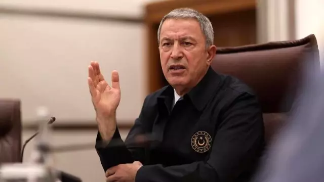 Milli Savunma Bakanı Hulusi Akar'dan