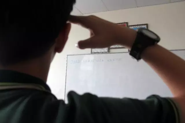 Öğrenciler Mehmetçiğe mektup gönderip, selam durdu Öğrenciler Mehmetçiğe mektup gönderip, selam durdu