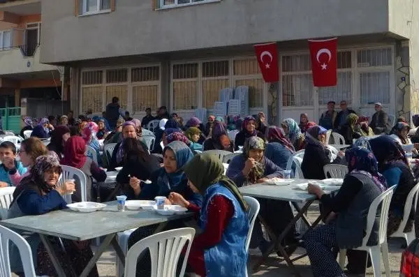 Şavaştepeli gençlerden harekata destek Şavaştepeli gençlerden harekata destek