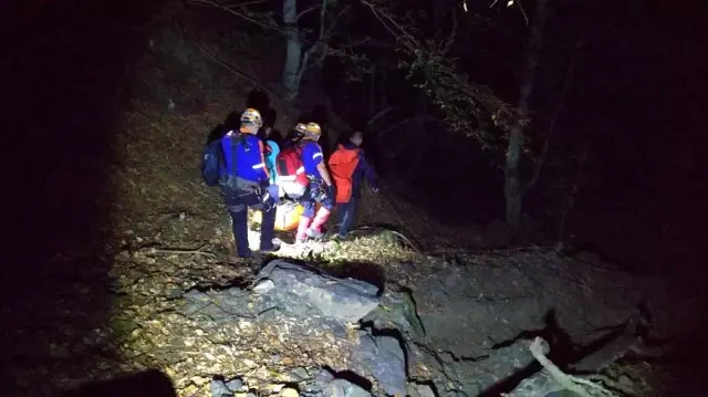 Tokat'ta kayalıklardan düşen kişi öldü Tokat'ta kayalıklardan düşen kişi öldü